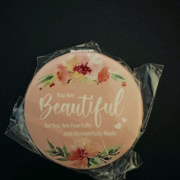 Inspirational Compact Mirror, Choose One - Picture 9 of 10